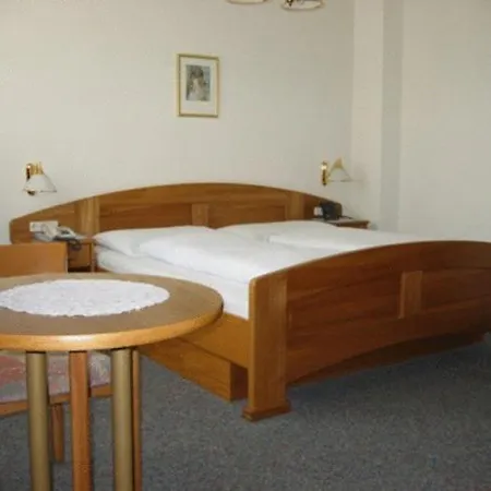 招待所 博姆基赫纳膳食公寓酒店 3*